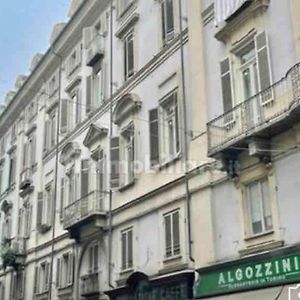 Piccolo Loft Sui Tetti Di Torino
