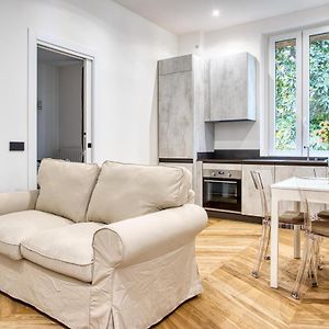Joivy Stunning Flat With Balcony