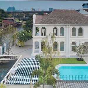 Arpo Pool Villa Riverside Bangkok