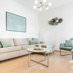 Inviting Apartment In The Heart Of Malaga By Rems