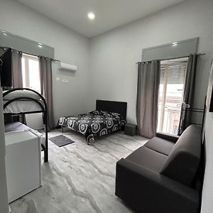 Foria House Valentino