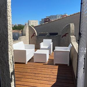 Appartement à 3 Chambres à Coucher