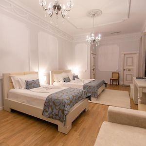 Chambre Familiale