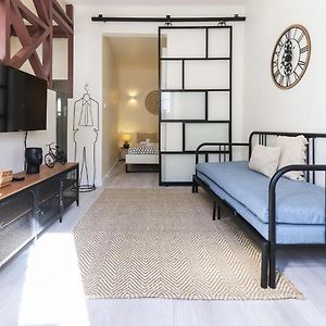 Bright Santa Catarina By Homing