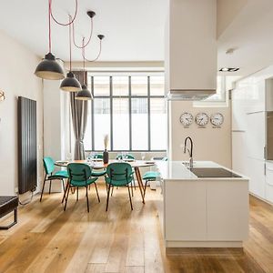 Appartement à 2 Chambres à Coucher