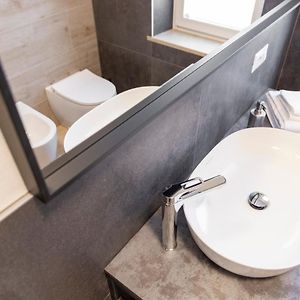 Private Bathroom King Room