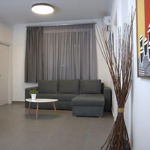 Appartement à 2 Chambres à Coucher