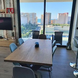 Appartement à 3 Chambres à Coucher