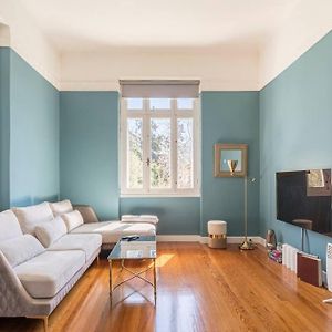 Appartement à 3 Chambres à Coucher