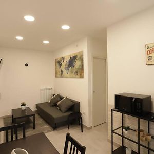 Appartement à 3 Chambres à Coucher