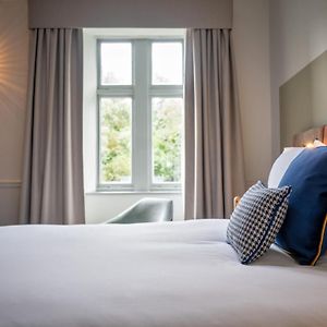 Chambre Standarde Lit Queen-Size
