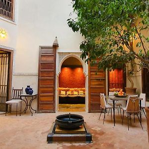 Riad 92 - Architect'S Riad In The Exclusive Dar El Bacha