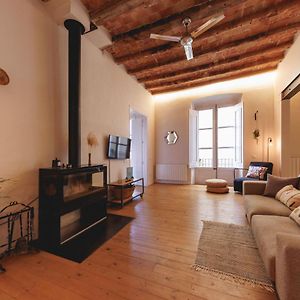 Bravissimo Carrer Nou, Cosy 2-Bedroom Apartment