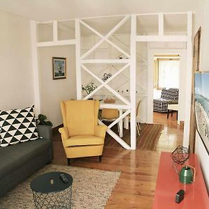 Appartement à 2 Chambres à Coucher