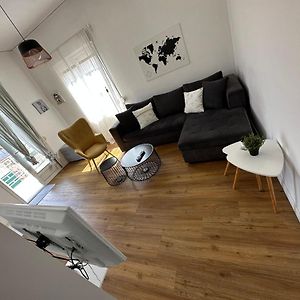 Vasilis Luxury Apartment