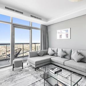 Appartement à 3 Chambres à Coucher