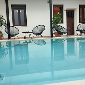 Suenos De Orive. Con Piscina Y Wifi. Casco Antiguo.