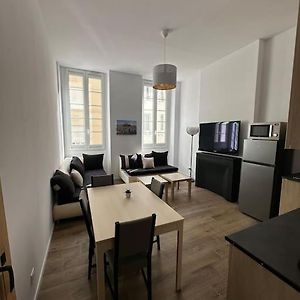 Appartement à 3 Chambres à Coucher