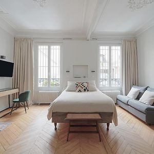 Studio Quartier Champs Elysees 2 Free Netflix
