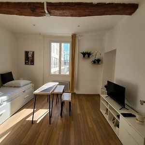 Studio Sur Le Port De Toulon