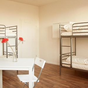 Chambre Juste Pour Femmes Dortoir