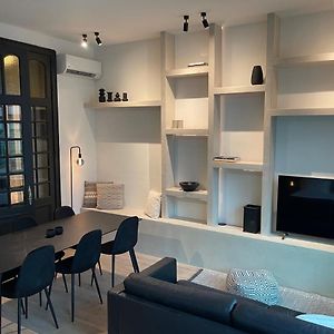 Appartement à 3 Chambres à Coucher