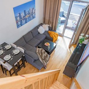 Super Central - Unique Studio Apartment - 4 People