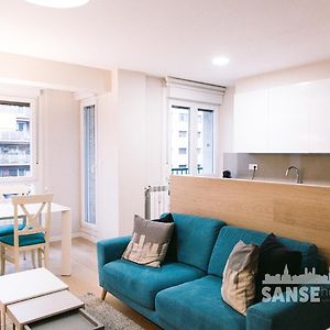 Appartement à 3 Chambres à Coucher