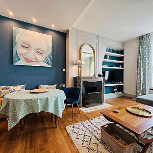 Appartement à 2 Chambres à Coucher
