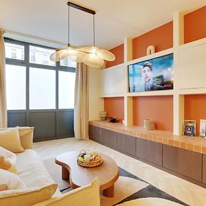 Appartement à 2 Chambres à Coucher