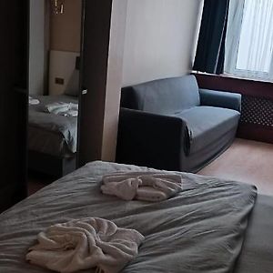 Karina Apart Hotel