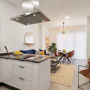 Appartement à 2 Chambres à Coucher