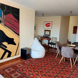 Appartement à 2 Chambres à Coucher
