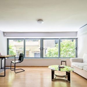 Newly Cosy Renovated Apartment Downtown