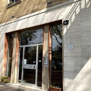 Mangio One Apartment/ Dergano