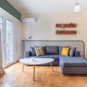 Appartement à 2 Chambres à Coucher