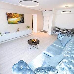 Celeste - Exclusive One Bedroom