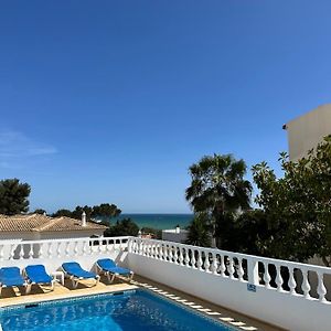 Villa à 2 Chambres à Coucher