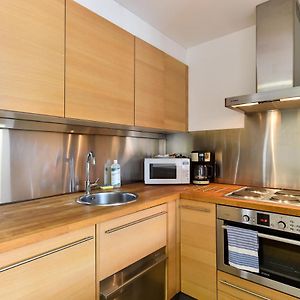 Appartement à 2 Chambres à Coucher