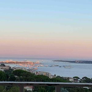 Appartement Cannes, Vue Mer Triples Exposition