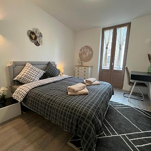 Bel T2 Refait A Neuf Climatise Centre