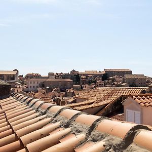 Central Old Town Apartments