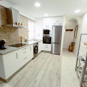 Appartement à 3 Chambres à Coucher