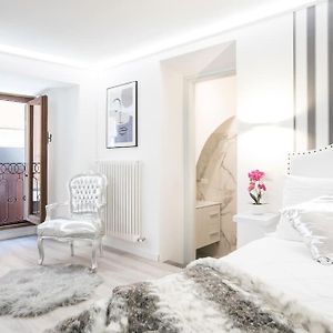 My Piazza Navona Jacuzzi Suite -Topcollection