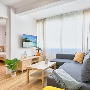 Appartement à 3 Chambres à Coucher