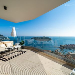 Lux Kalifa 5 Star Exquisite Residence