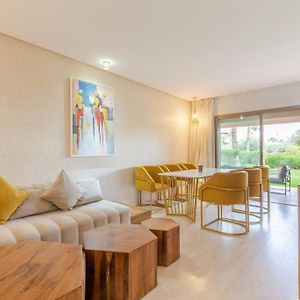 Appartement à 3 Chambres à Coucher