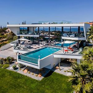 Villa Luxueuse Vue Mer L004