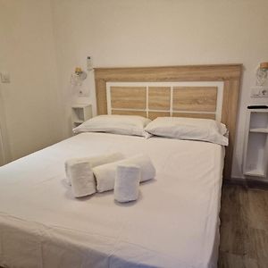 Appartement Privé à 3 Chambres à Coucher