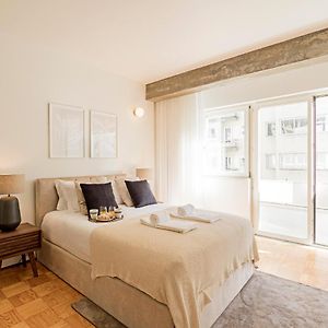 Ceuta Studio Apartments By Lovelystay